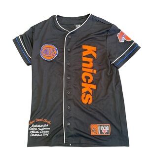 black and orange knicks jersey